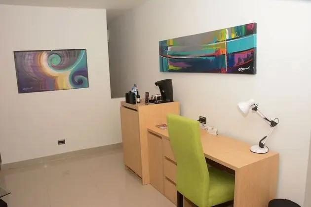 Business Oda, 1 En Büyük (King) Boy Yatak, Sigara İçilmez