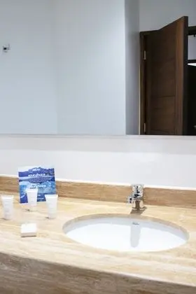 Oda, 2 Tek Kişilik Yatak, Sigara İçilmez