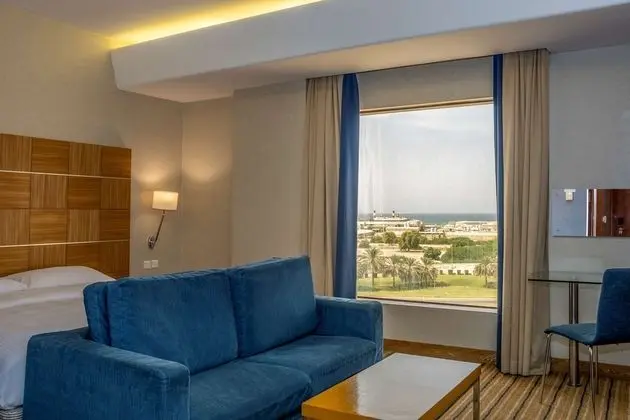 Standard Oda, Şehir Manzaralı (High Floor)