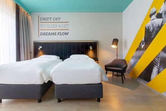 Standard Oda, Balkon