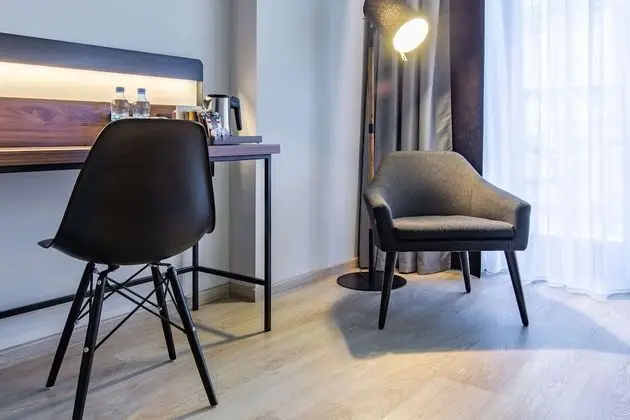 Standard Oda, Balkon