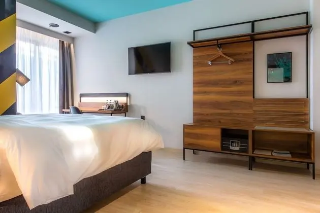 Standard Oda, Balkon