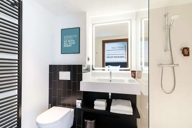 Standard Oda, Balkon