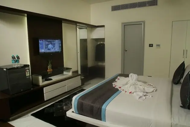 Luxury Oda