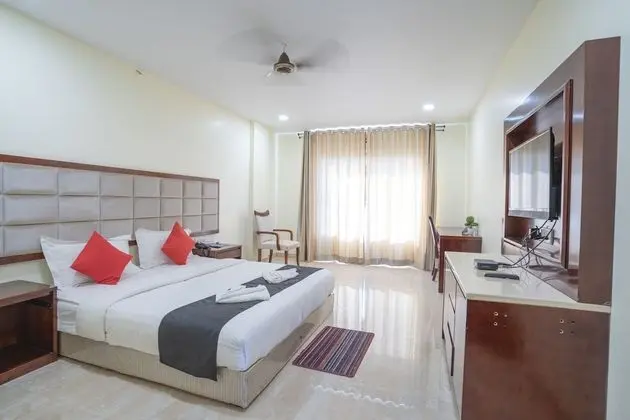 Deluxe Tek Büyük Yataklı Oda