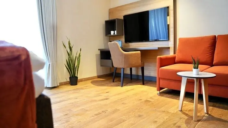 Comfort Tek Büyük Yataklı Oda