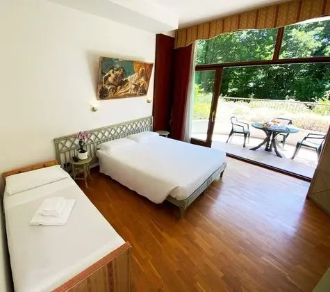 Standard Üç Kişilik Oda