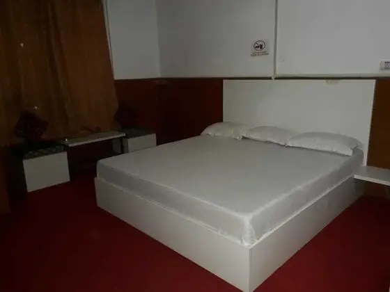 Deluxe Oda, 1 En Büyük (King) Boy Yatak, Sigara İçilebilir
