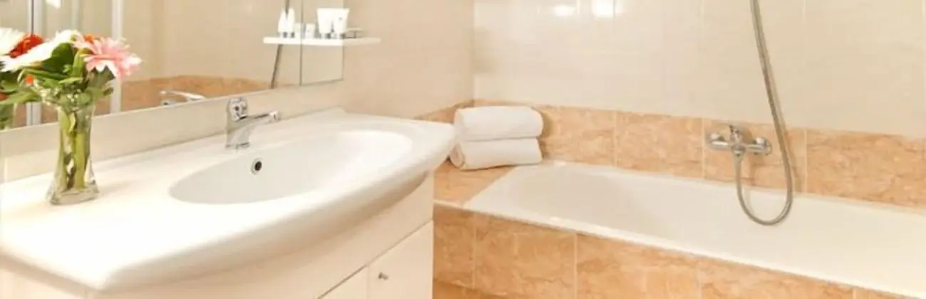 Standard Tek Büyük veya İki Ayrı Yataklı Oda