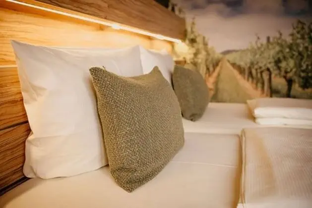 Comfort Tek Büyük Yataklı Oda, Park Manzaralı