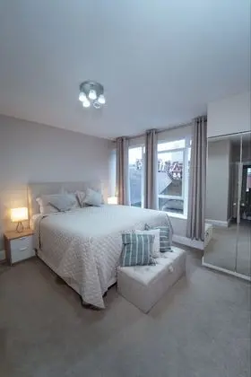 Royal Apart Daire, Engellilere Uygun, Banyolu/Duşlu