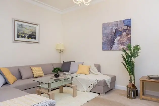 Presidential Apart Daire, Engellilere Uygun, Banyolu/Duşlu (3 bedroom)