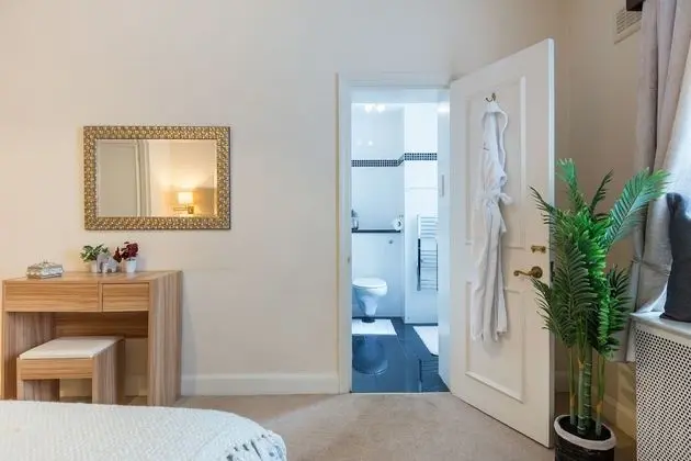 Presidential Apart Daire, Engellilere Uygun, Banyolu/Duşlu (3 bedroom)