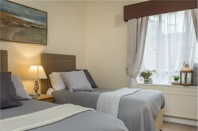Presidential Apart Daire, Engellilere Uygun, Banyolu/Duşlu (3 bedroom)