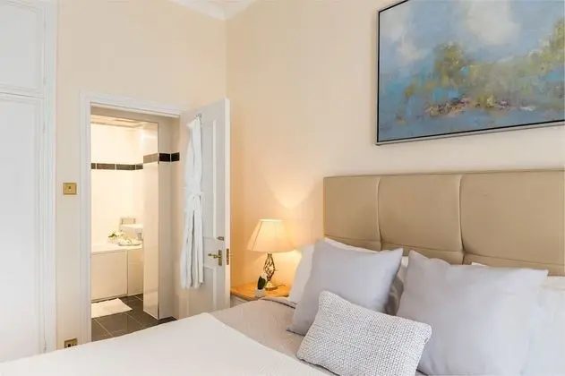 Royal Apart Daire, Engellilere Uygun, Banyolu/Duşlu (4 bedroom)