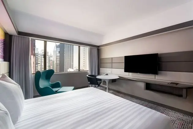 Deluxe Oda, 1 Büyük (Queen) Boy Yatak, Business Dinlenme Salonu Kullanımı (Executive, High Floor)