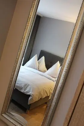 Business Büyük Yataklı Tek Kişilik Oda
