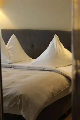 Tek Büyük Yataklı Oda (Lifestyle)