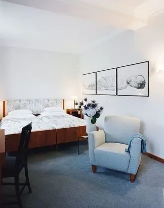 Comfort Tek Büyük veya İki Ayrı Yataklı Oda