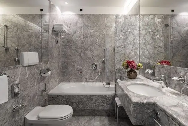 Comfort Tek Büyük veya İki Ayrı Yataklı Oda