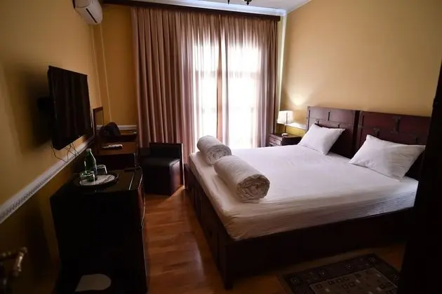 Tek Büyük Yataklı Oda, 1 En Büyük (King) Boy Yatak