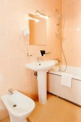 İki Ayrı Yataklı Oda