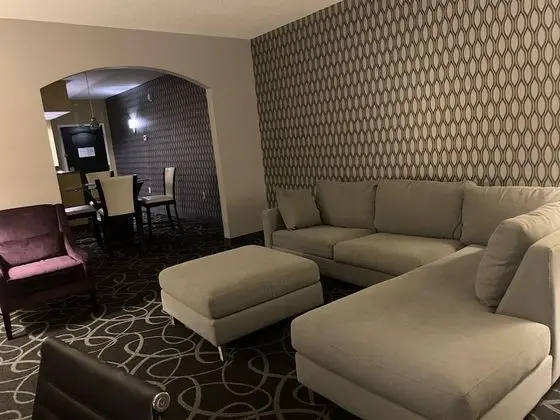 Grand Süit, 1 En Büyük (King) Boy Yatak