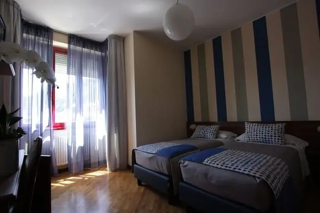 Tek Büyük veya İki Ayrı Yataklı Oda