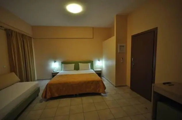 Tek Büyük Yataklı Oda
