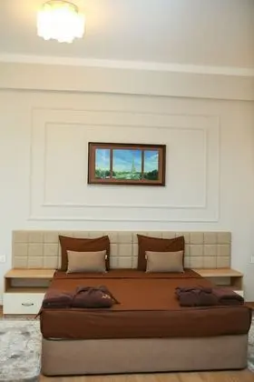 Panoramic Tek Büyük veya İki Ayrı Yataklı Oda