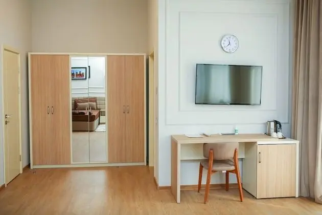 Panoramic Tek Büyük veya İki Ayrı Yataklı Oda