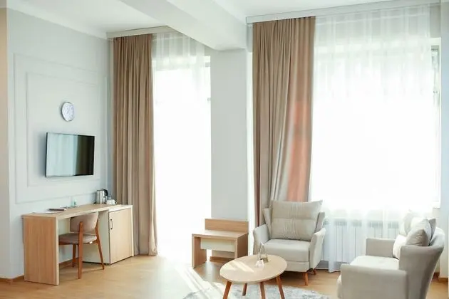 Panoramic Tek Büyük veya İki Ayrı Yataklı Oda