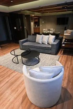 Master Suite, 1 King Bed, Kitchenette