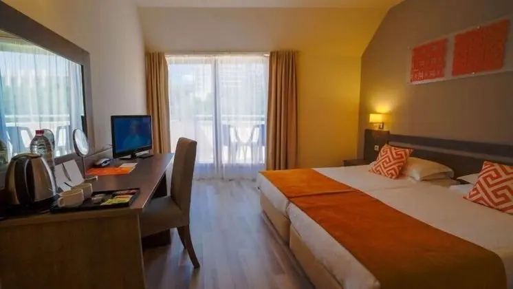 İki Ayrı Yataklı Oda, Balkon