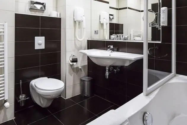 Comfort Tek Büyük veya İki Ayrı Yataklı Oda