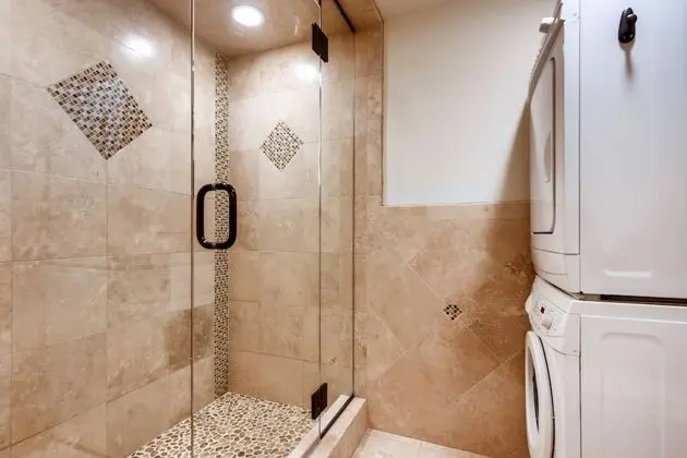 Daire, 2 Yatak Odası, Mutfak (B102)