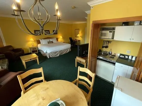 Junior Stüdyo, 1 En Büyük (King) Boy Yatak ve Çekyat, Balkon