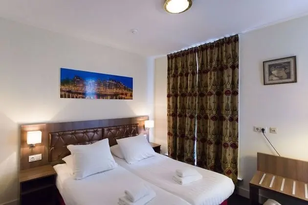 İki Ayrı Yataklı Oda