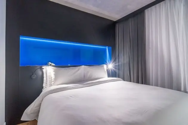 Superior Oda, 1 Büyük (Queen) Boy Yatak