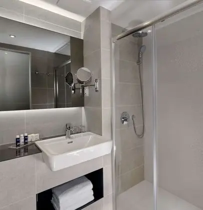 Oda, Balkon, Havuz Manzaralı (Guest)