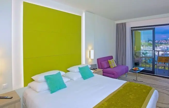 Superior Oda, Deniz Manzaralı