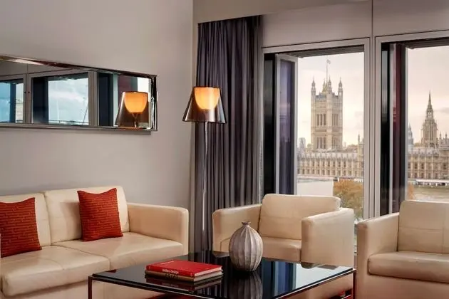 Süit, 1 En Büyük (King) Boy Yatak (1 Bedroom)