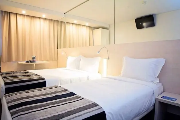 Double room with extra bed