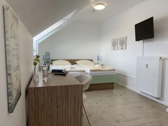 Comfort Tek Büyük Yataklı Oda