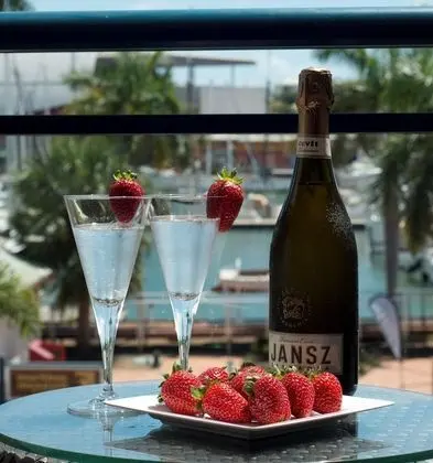 Superior Oda, Balkon