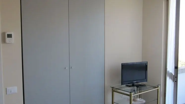 Dört Kişilik Oda, Sigara İçilmez