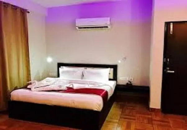 Superior Tek Büyük Yataklı Oda