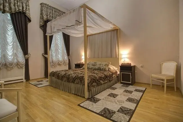 Tek Büyük Yataklı Oda, 1 En Büyük (King) Boy Yatak