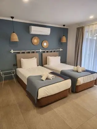 Standard Tek Büyük veya İki Ayrı Yataklı Oda