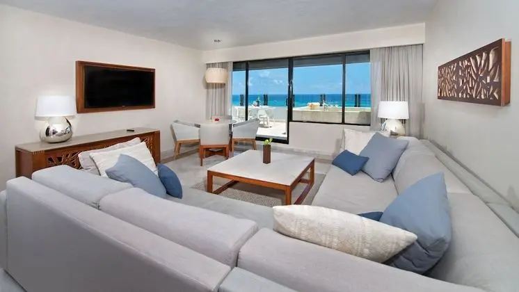 Family Suite with Terrace
